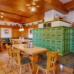 Und Berggasthof Spiessberghaus Am Rennsteig