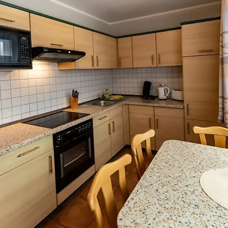 Und Berggasthof Spiessberghaus Am Rennsteig 2*