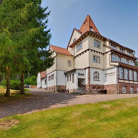 Und Berggasthof Spiessberghaus Am Rennsteig 2*