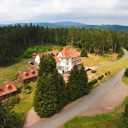 Und Berggasthof Spiessberghaus Am Rennsteig
