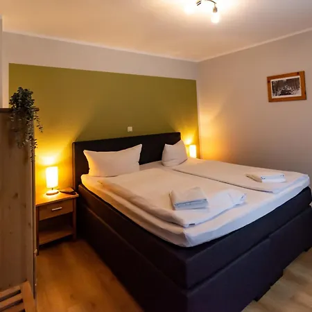 Und Berggasthof Spiessberghaus Am Rennsteig