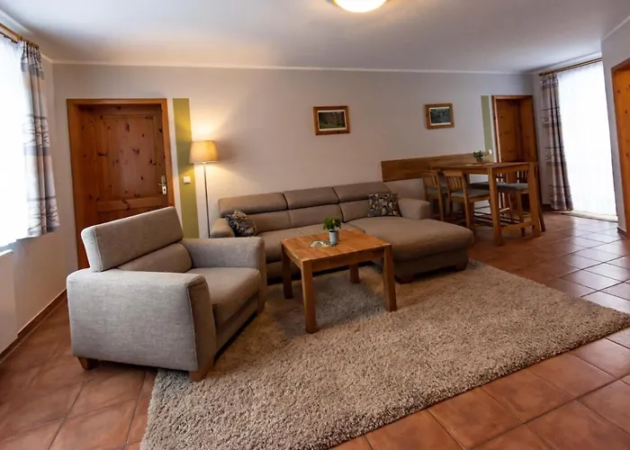 Und Berggasthof Spiessberghaus Am Rennsteig Otel Friedrichroda