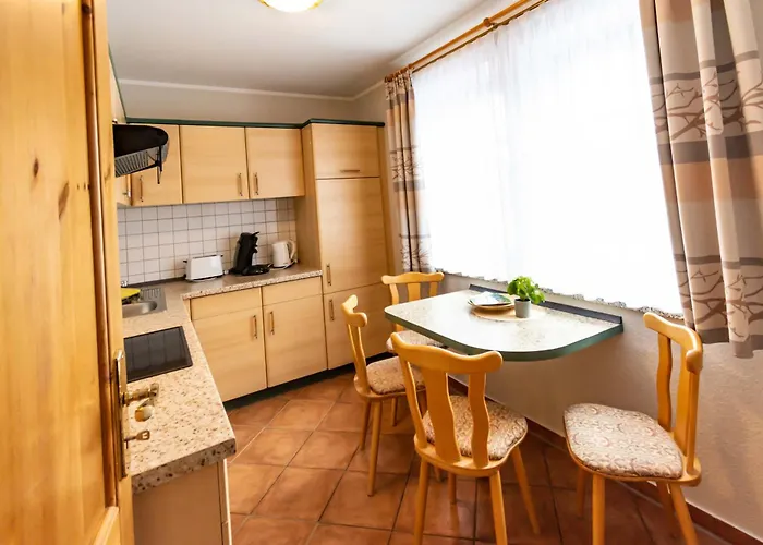 Und Berggasthof Spiessberghaus Am Rennsteig 2* フリードリッヒローダ