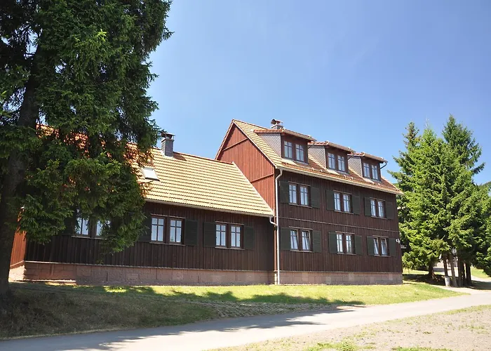 Und Berggasthof Spiessberghaus Am Rennsteig