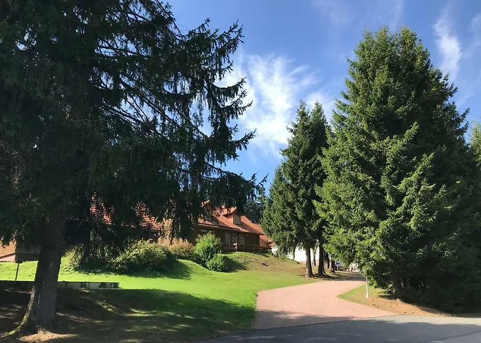 Otel Und Berggasthof Spiessberghaus Am Rennsteig Friedrichroda